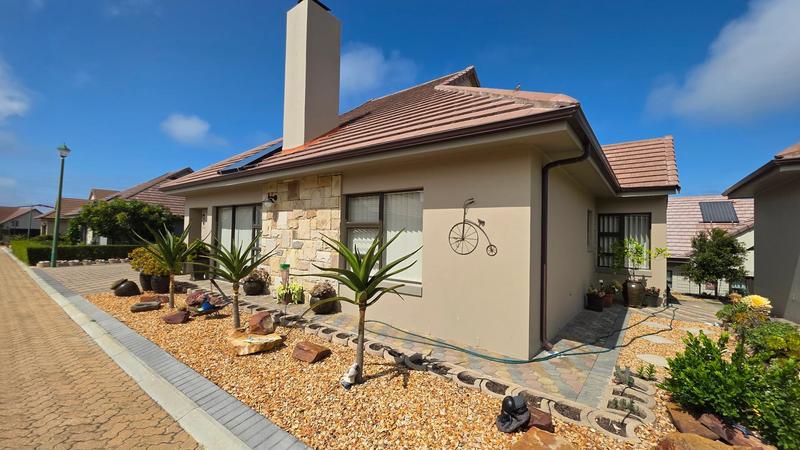 2 Bedroom Property for Sale in Dana Bay Western Cape